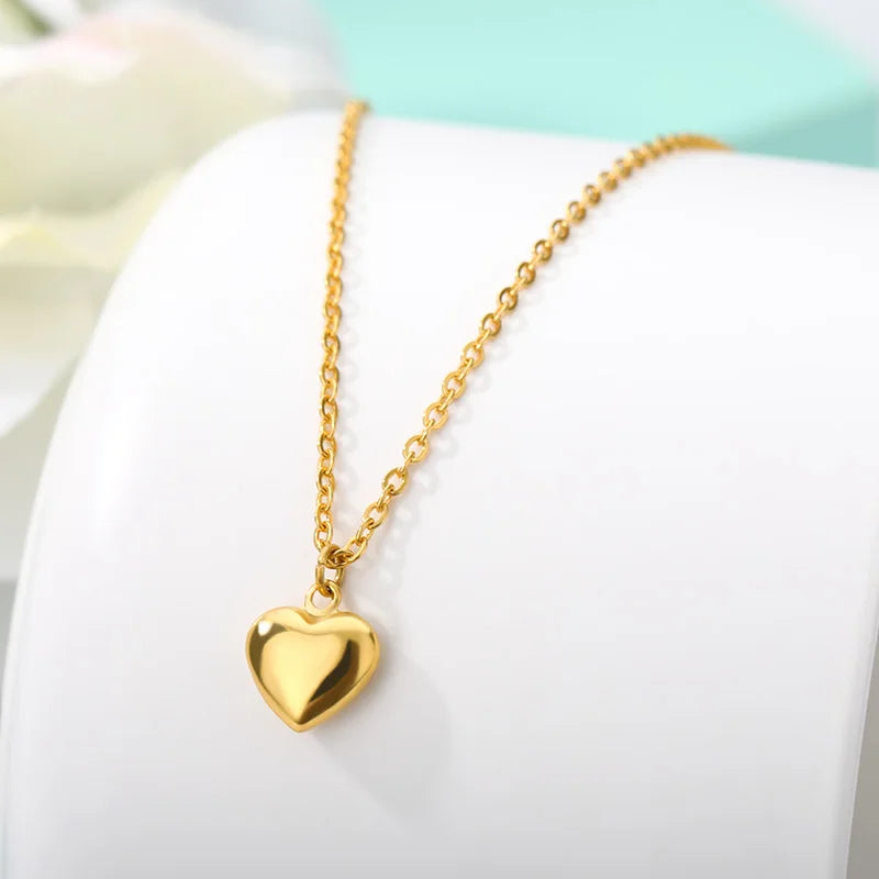 REBEL RELIC CHOKER