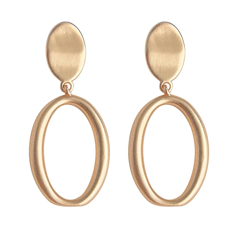 Élan Smooth Drop Earrings