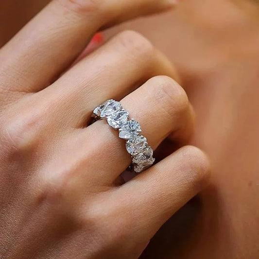 Éclat Pear-Cut Zircon Ring