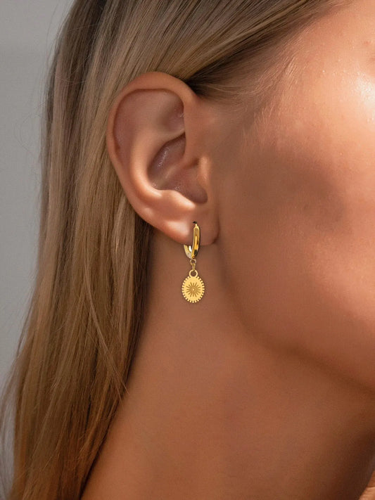 COSMAE LUMINA STUDS