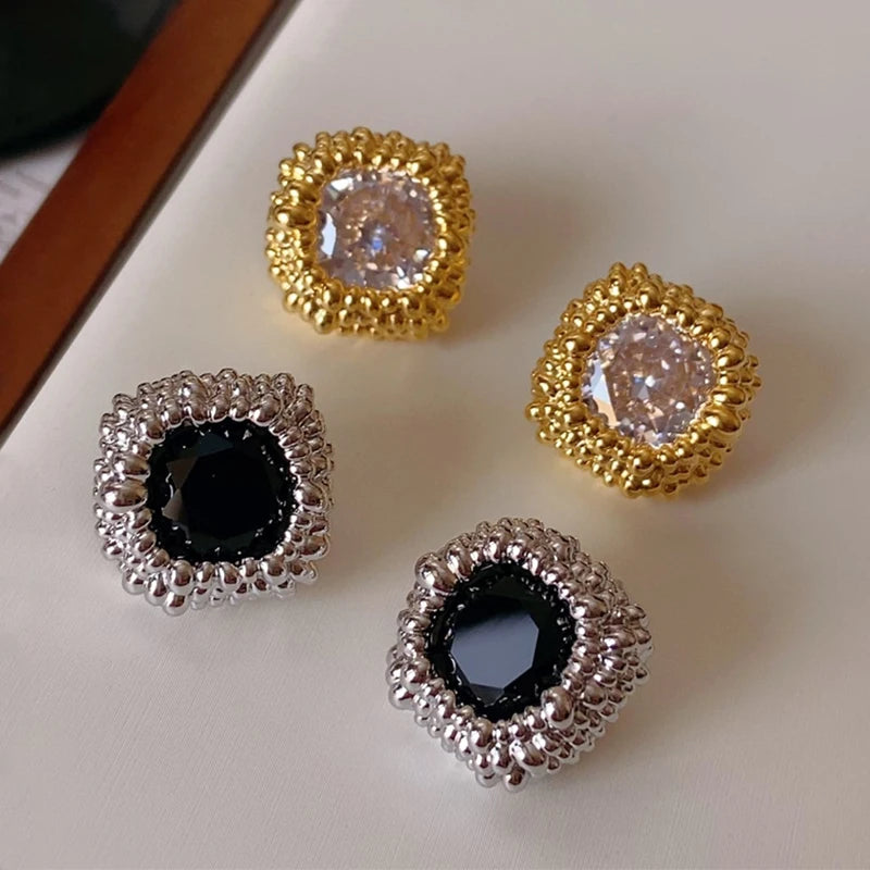 Noir Geometry Black Square Stud Earrings
