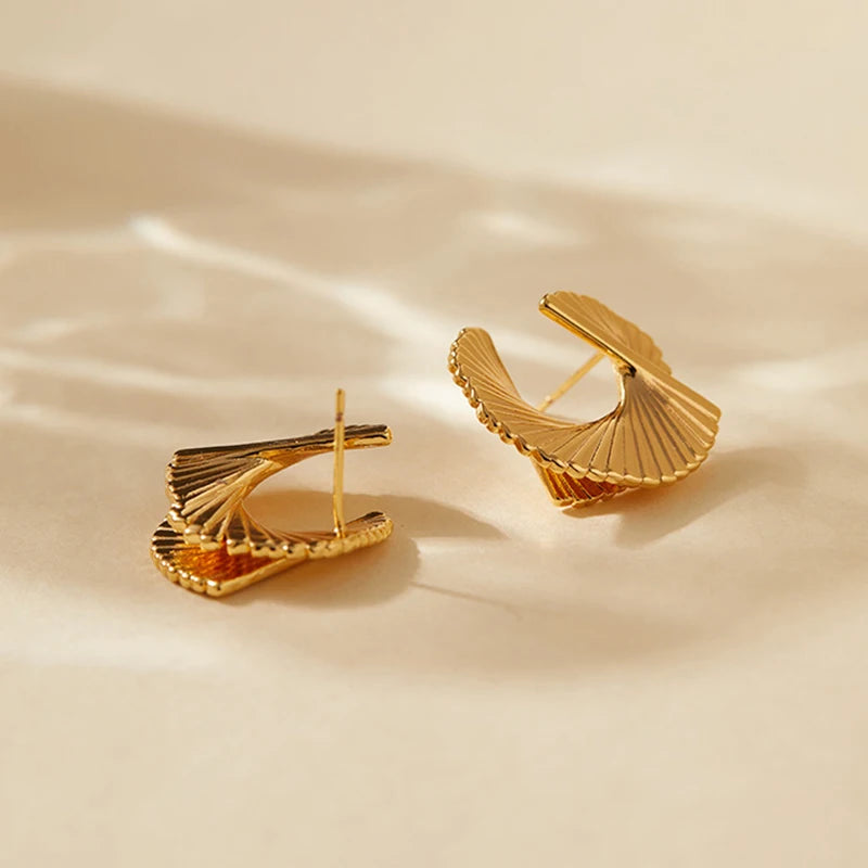 Fluid Geometry, Soulful Edge