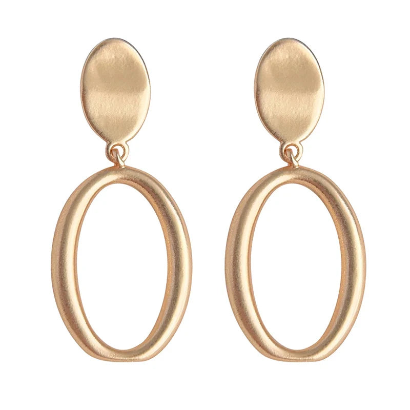 Élan Smooth Drop Earrings