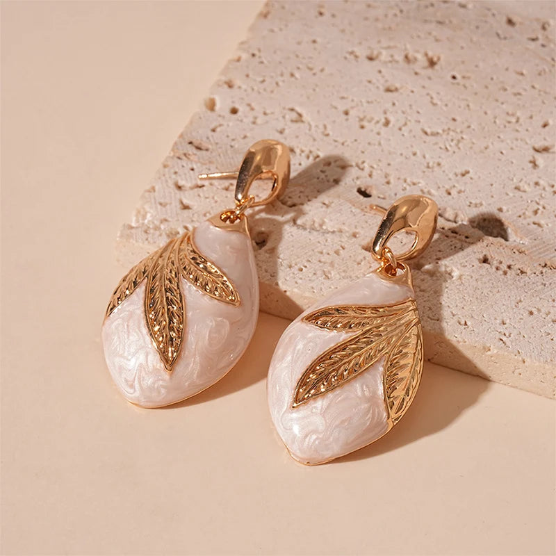 VERDANT MIRAGE CASCADES