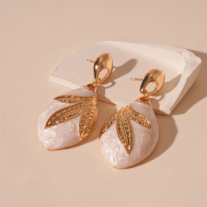 VERDANT MIRAGE CASCADES