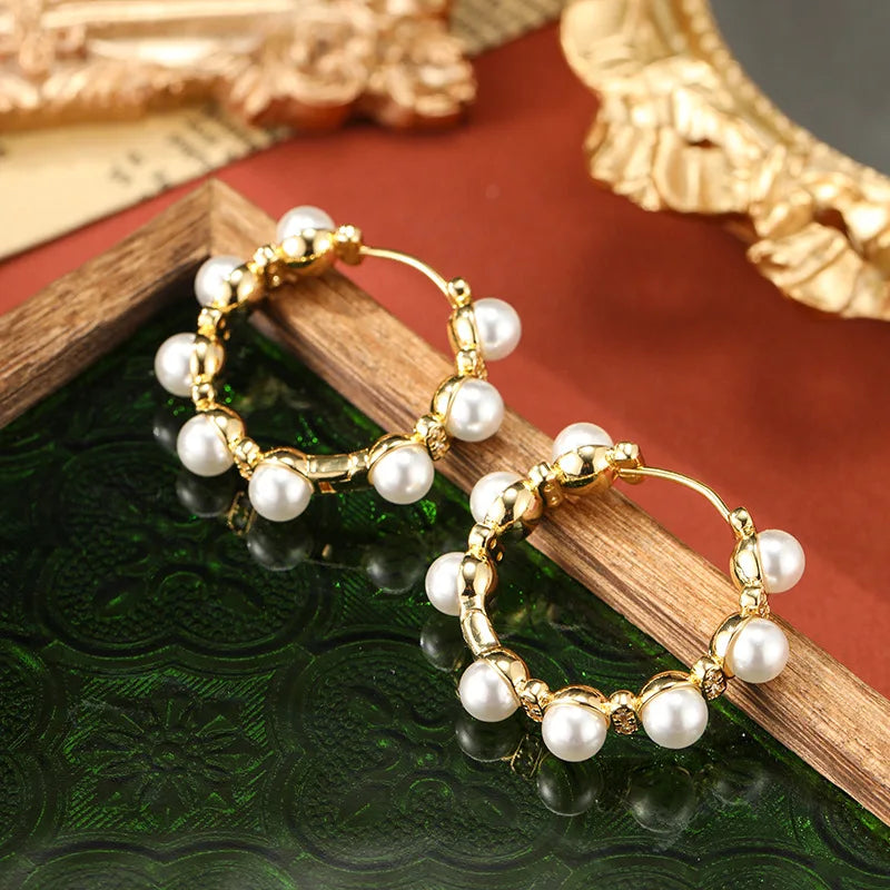Éclat Pearl Hoops