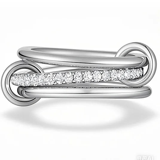 Lumière Éternelle – Triple Interlock Zircon Ring in Gold