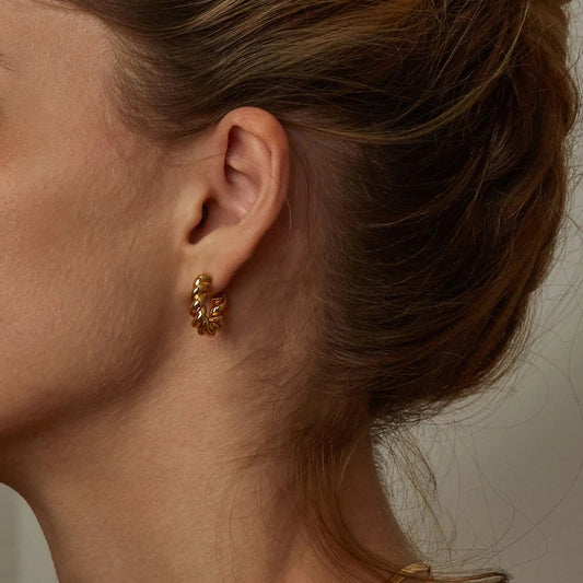 RETRO RIGOR HOOPS